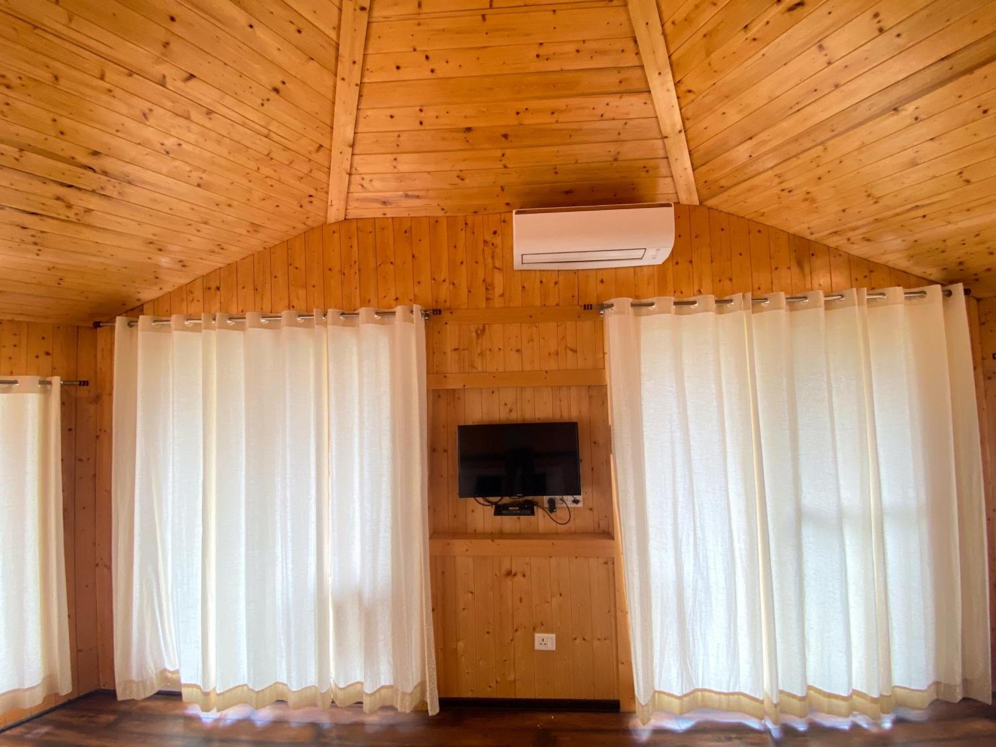 The Woods Retreat Hotell Lansdowne Eksteriør bilde