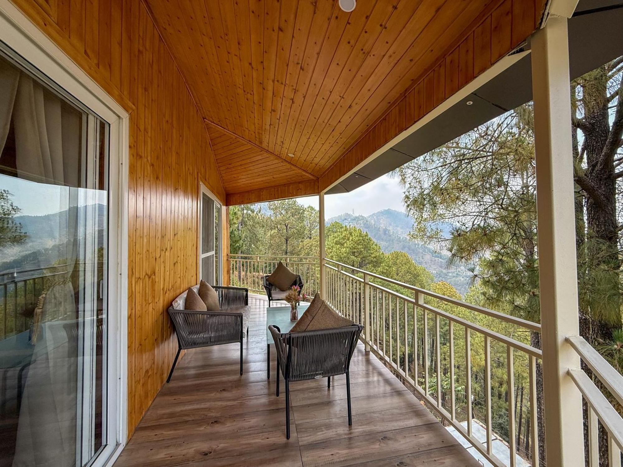The Woods Retreat Hotell Lansdowne Eksteriør bilde